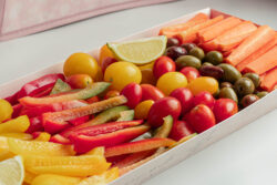 ⁦פלטת ירקות ענק 2.8 ק"ג⁩ – תמונה ⁦2⁩